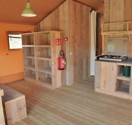 Luxury tent Ijsmolenhoeve